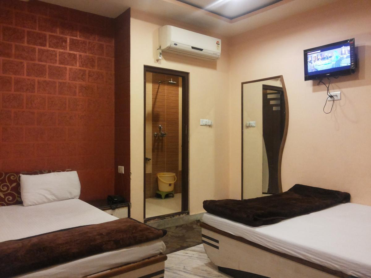 Hotel Lovely Ajmer Ngoại thất bức ảnh