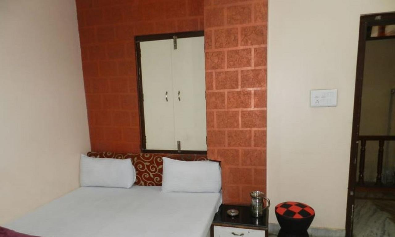 Hotel Lovely Ajmer Ngoại thất bức ảnh